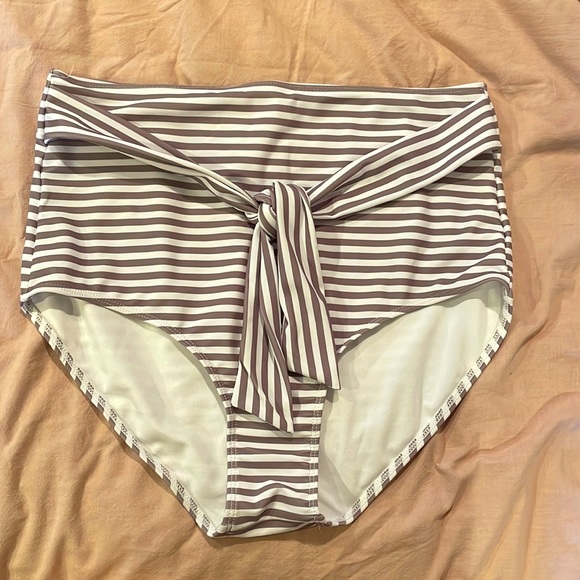 Janela Bay | Swim | Janela Bay High Waisted Swim Bottoms | Poshmark